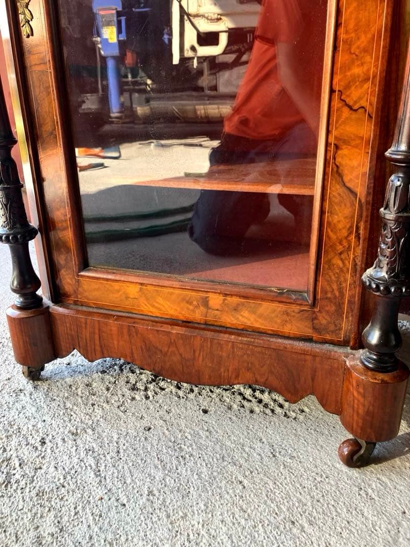 1890年代ウォールナット　ヴィクトリア　 キャビネット