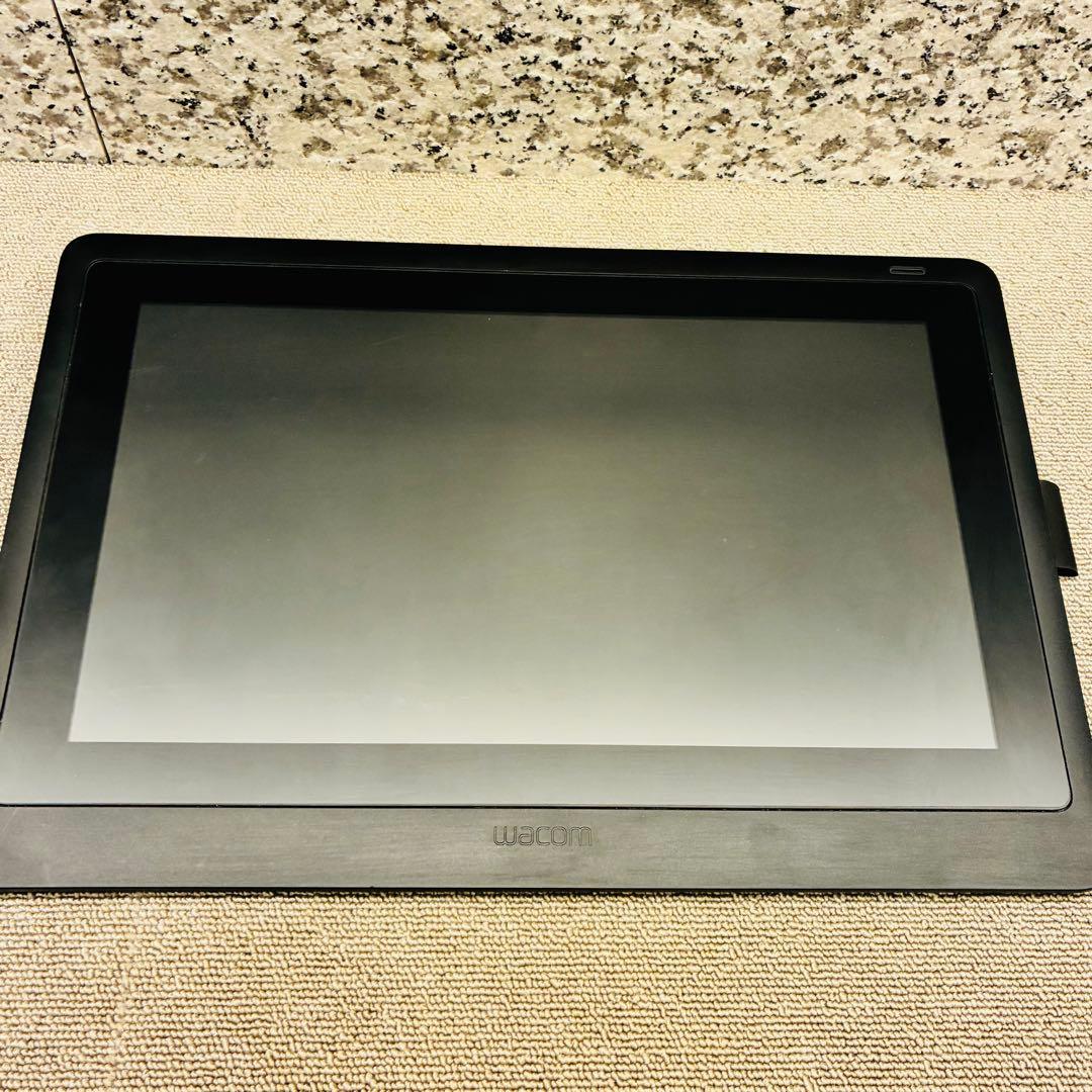 液タブ・ペンタブ Wacom Cintiq 16