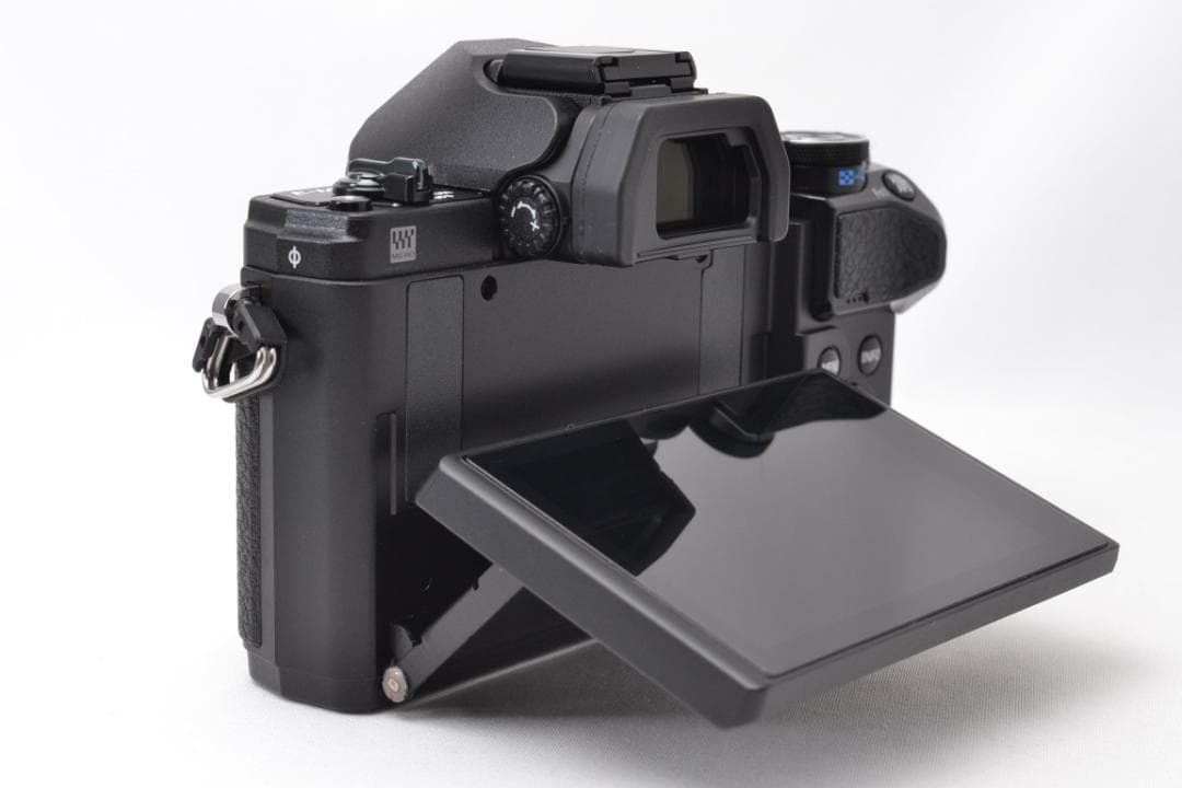 ■ ほぼ新品 ■ オリンパス　OM-D E-M10 Mark Ⅲ ダブルズーム