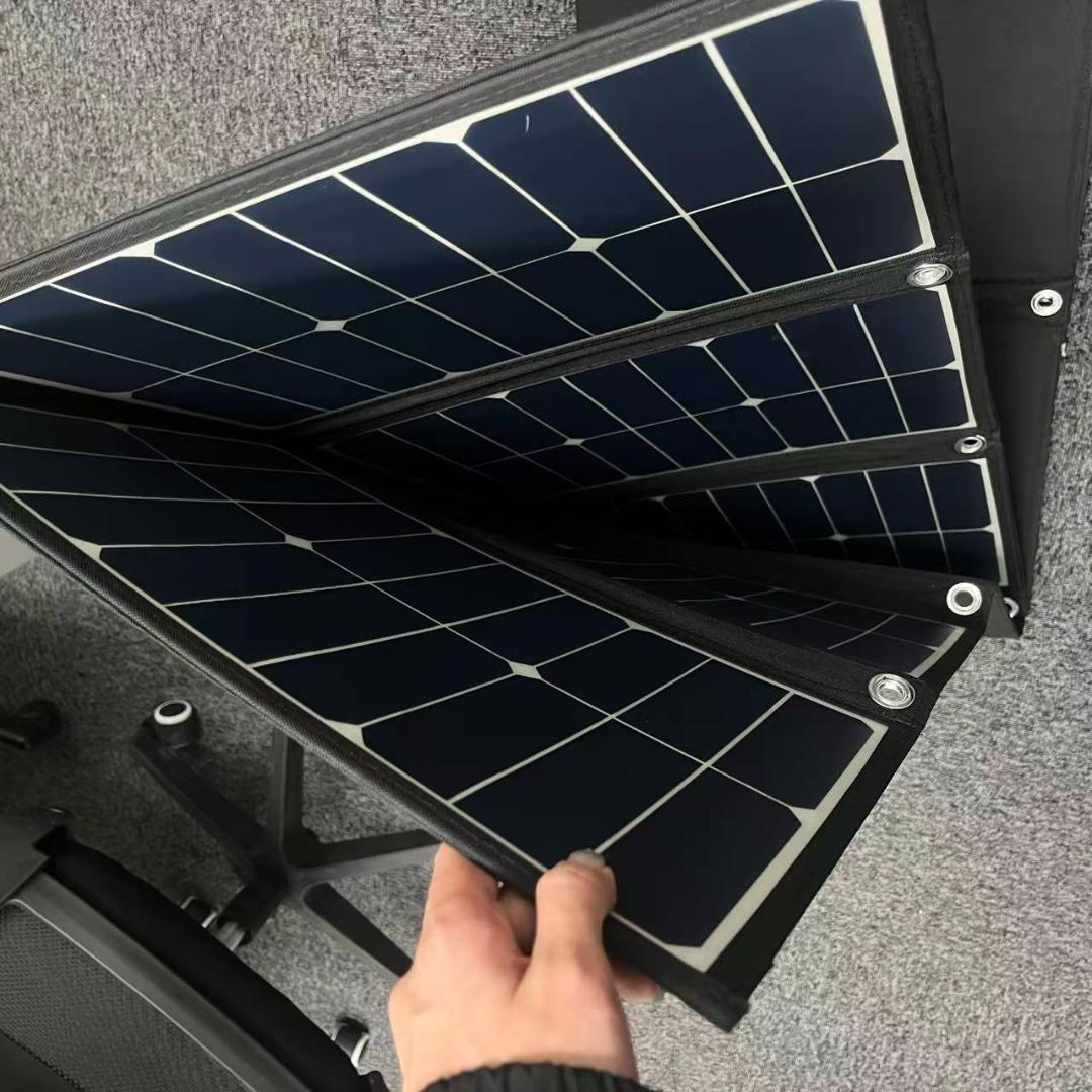 200W 折り畳みソーラーパネル MC4 IP67 防水 格安