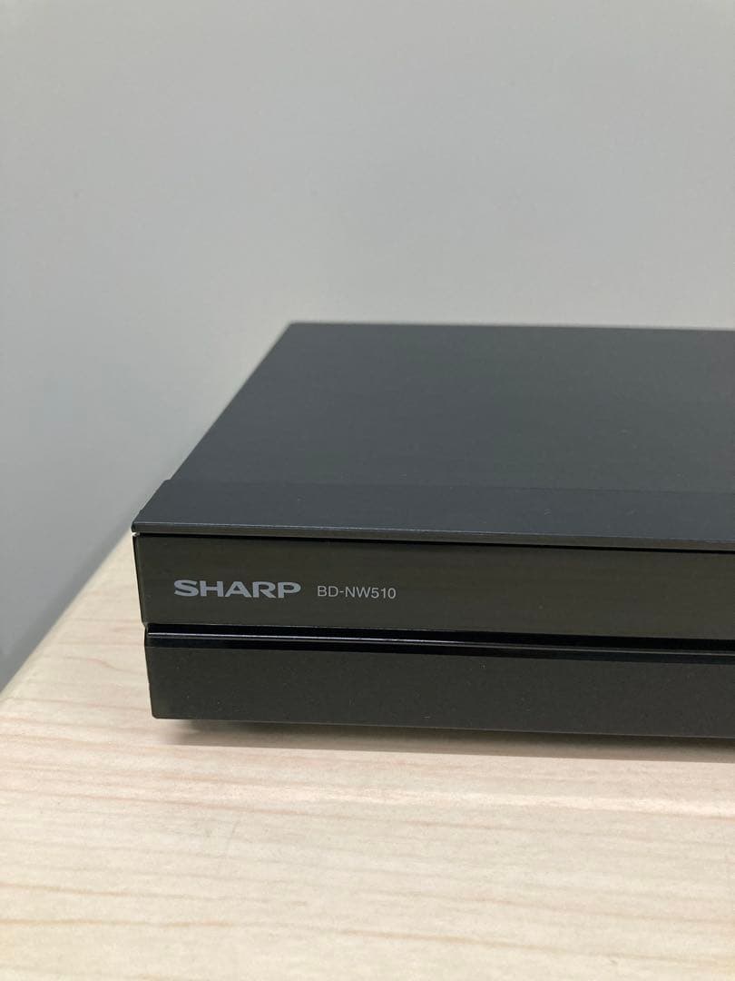 めっちゃ綺麗　リモコン新品　シャープ　AQUOS ブルーレイ　BD-NW510