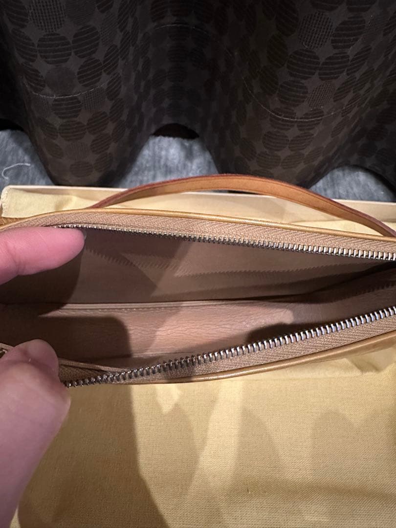 【美品最安値】Louis Vuitton イエローレザー ハンドバッグ