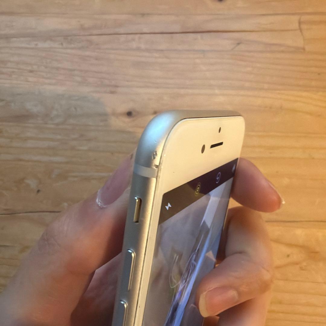 Apple iPhone 8 本体