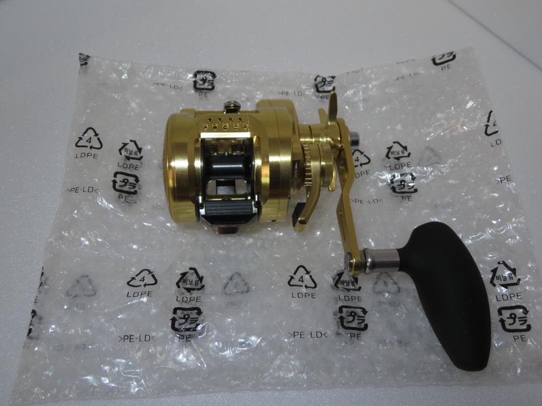 SHIMANO 22OCEA CONQUEST 300HG 両軸リール