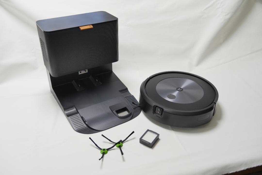 iRobot Roomba J7+ ロボット掃除機
