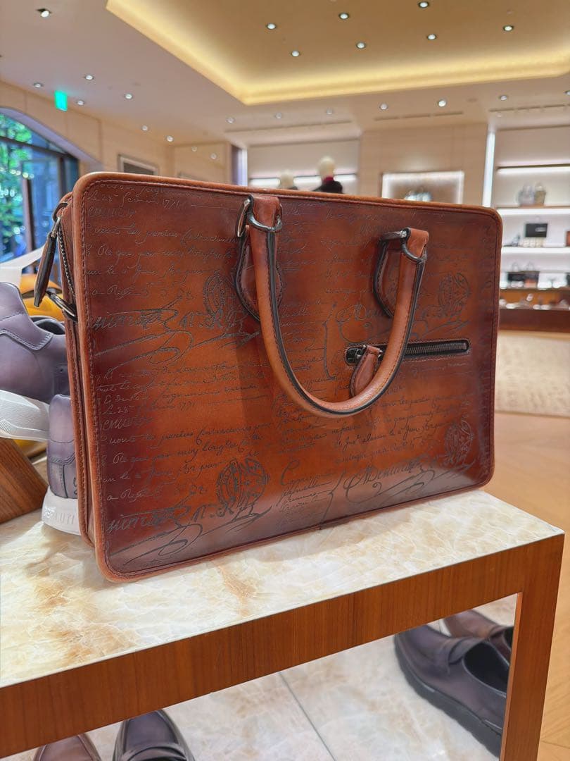 【定価62万希少5スタンプ】ベルルッティアンジュールトートバッグ　ビジネスバッグ