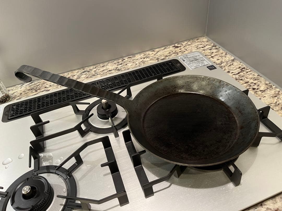 Turk ターク　鉄製クラシックフライパン 26cm