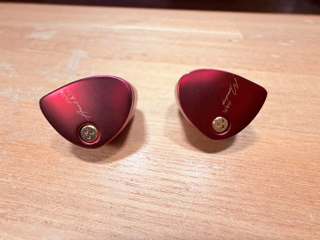 Moondrop 水月雨　ARIA2 真紅