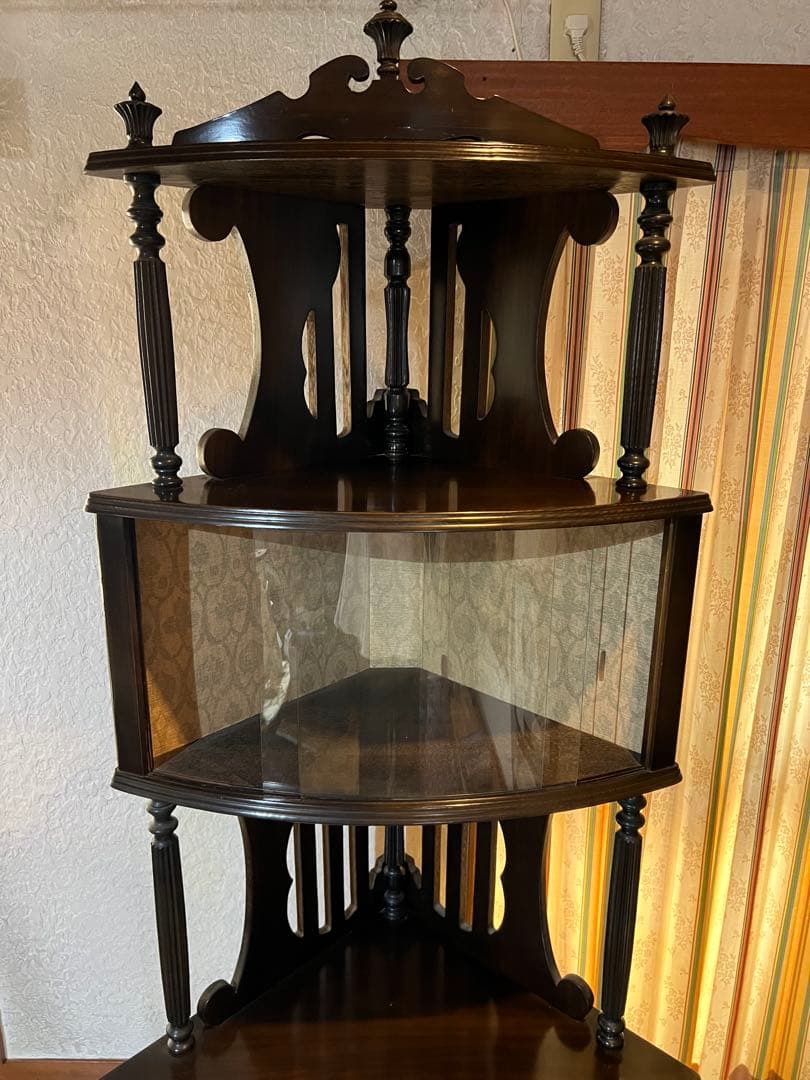 ※最終処分価格10/13まで　アンティーク調 コーナーキャビネット 飾り棚