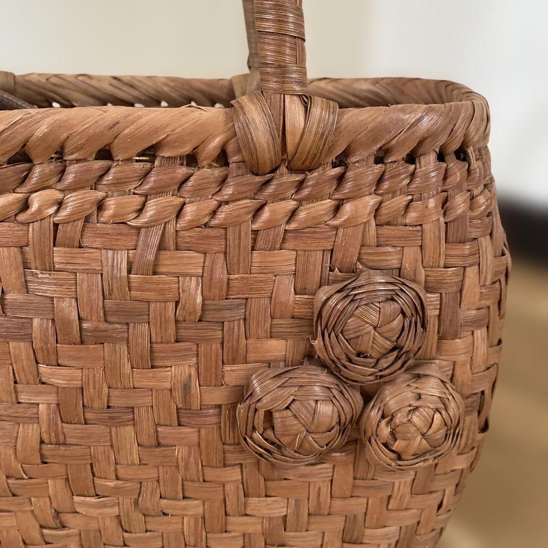 長野産　職人手編み山葡萄柄　山葡萄バック