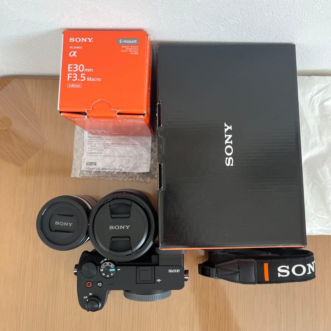 Sony α6700 ミラーレスカメラ 単焦点・ズームレンズ付き