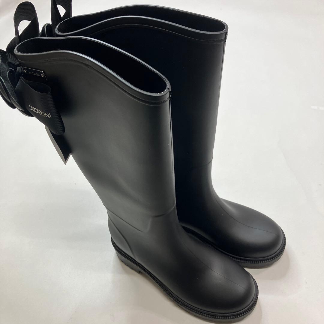 【新品未使用】インゲボルグ 黒 カメリアリボン付き レインブーツ/2024年 秋