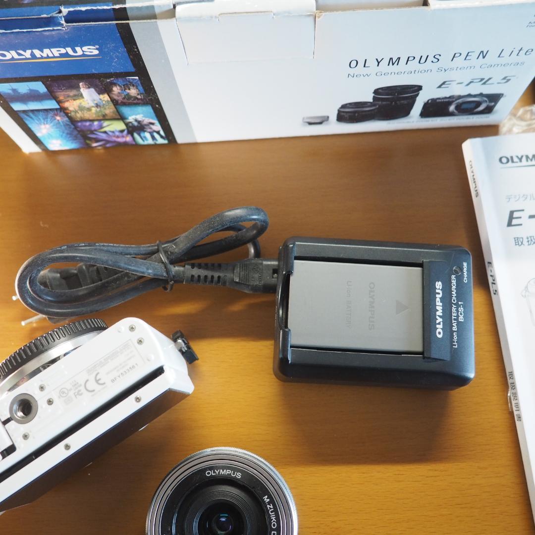OLYMPUS E-PL5 ミラーレス一眼 ホワイト　レンズ付き　ジャンク扱い