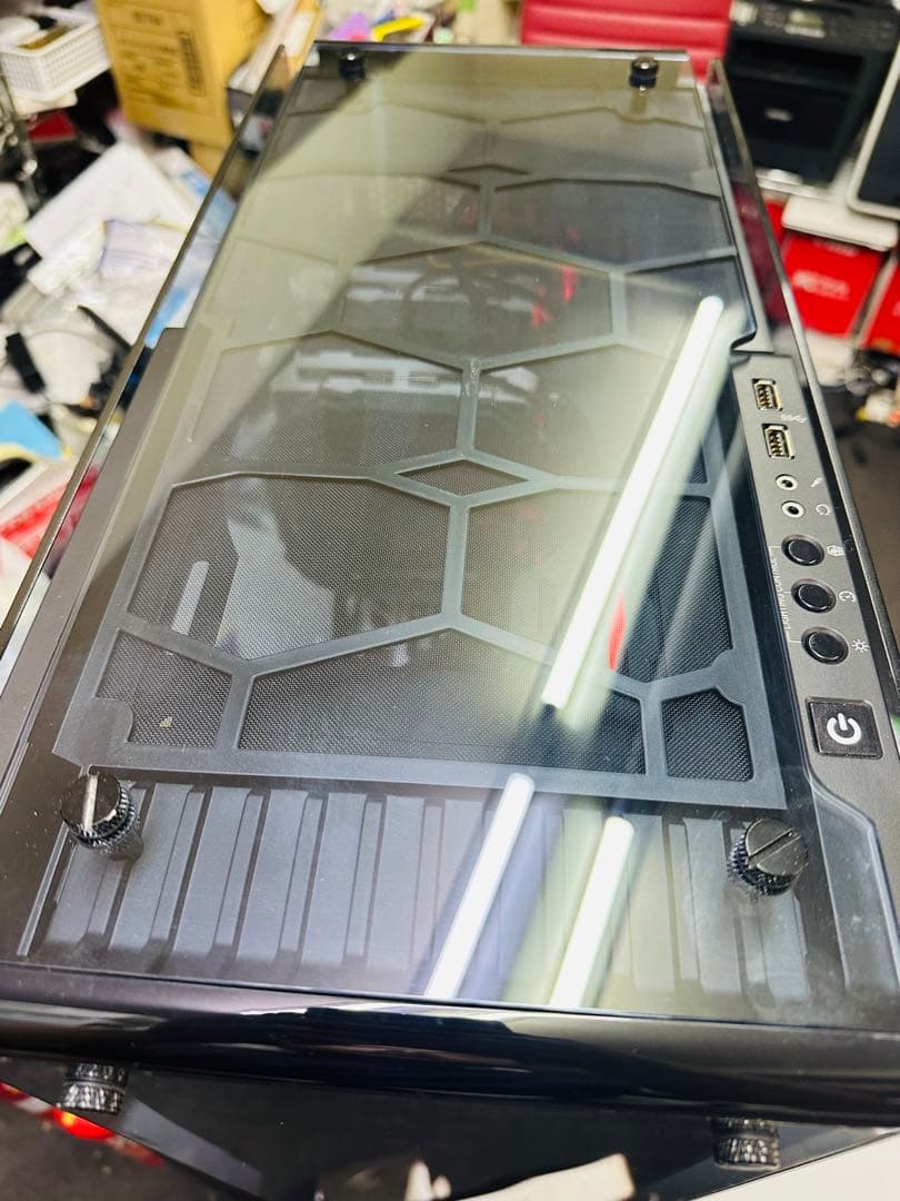 Corsair RGBファン付きフルタワー型全透明PCケース570XRGB