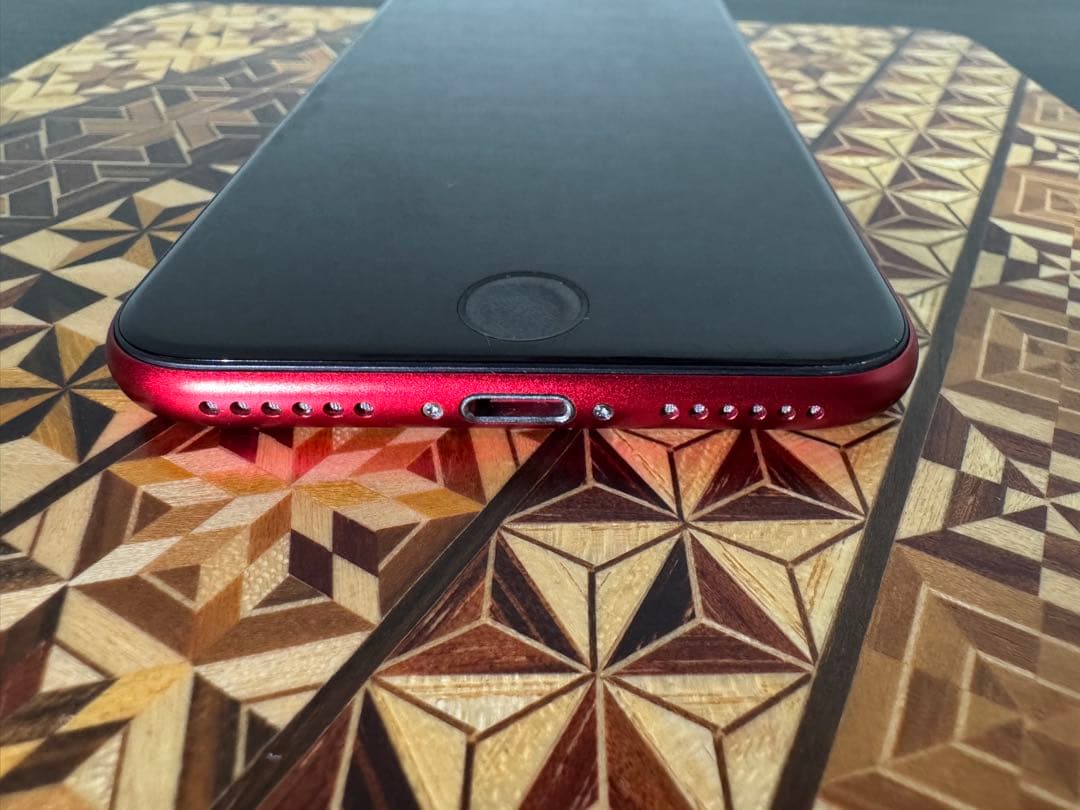 iPhone SE 2世代 レッド64G