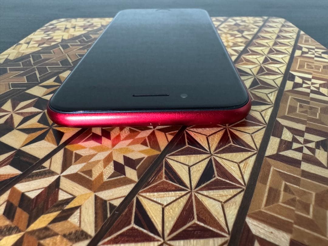 iPhone SE 2世代 レッド64G