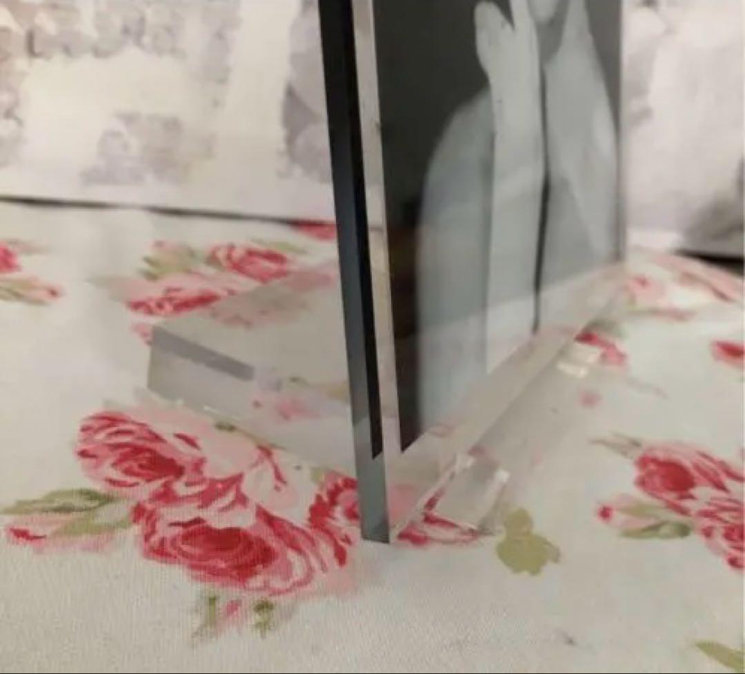 ♡オードリーヘップバーン　アクリルフォトスタンド