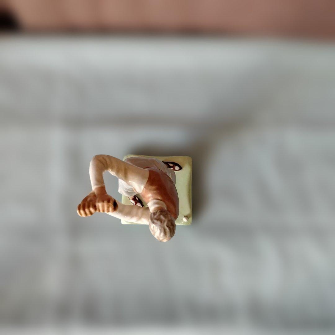 チェコスロバキア/シュラーゲン ヴァルト陶製置物2点 (アオサギとゴルファー)