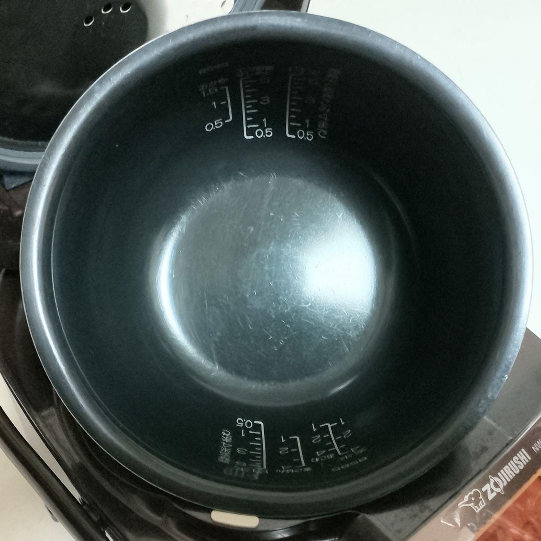 ZOJIRUSHI　NW-VP10E9　豪熱沸とうIH炊飯器　極め炊き　5.5合