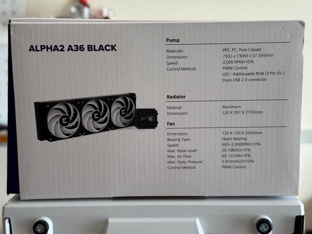 【PCケース】ZALMAN P30 BW（CPU水冷クーラー付属）【中古】