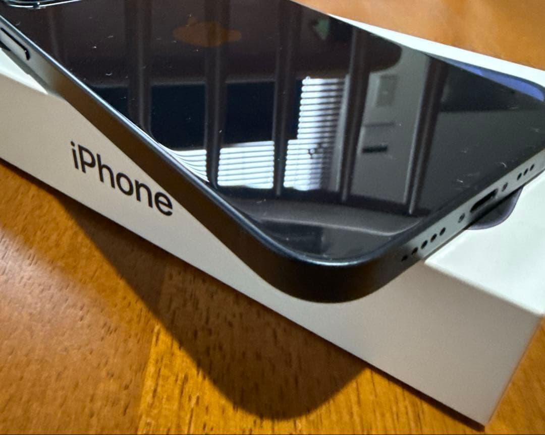 iPhone12 ブラック