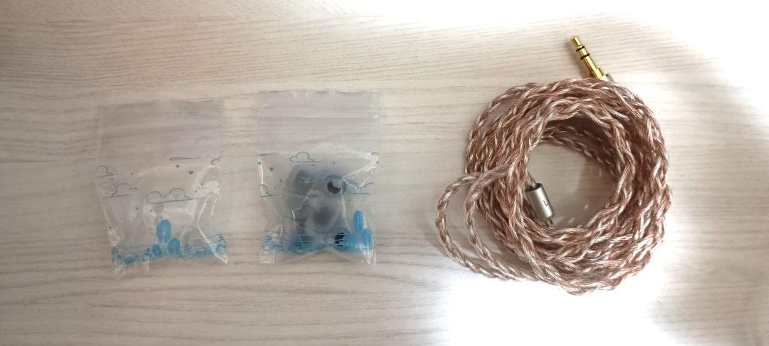 イヤホン Daruma Audio Daria