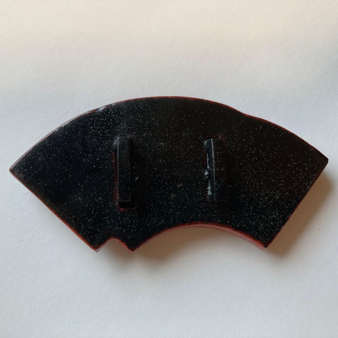 扇面/矢羽根/帯留め/蒔絵/螺鈿細工/アンティーク帯留