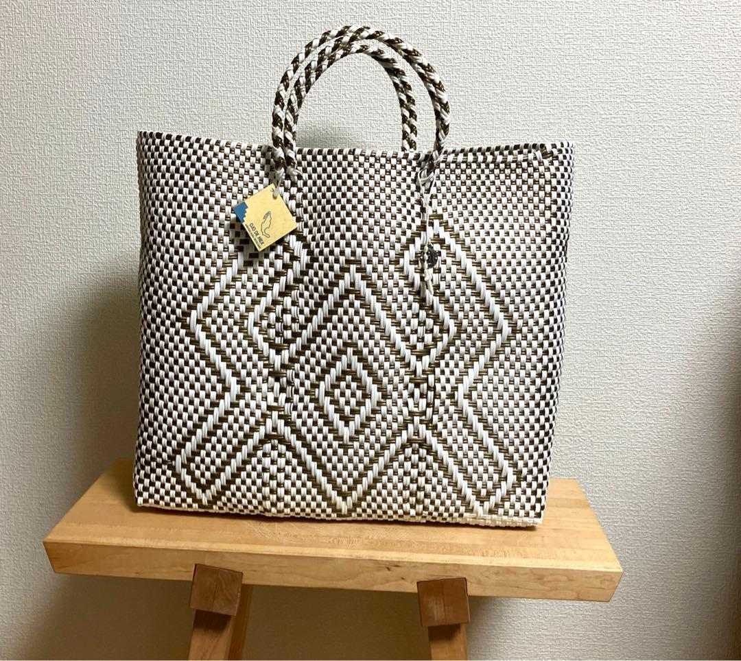 新品　OJO DE MEX オホデメックス　　　　　トートバック大 A4