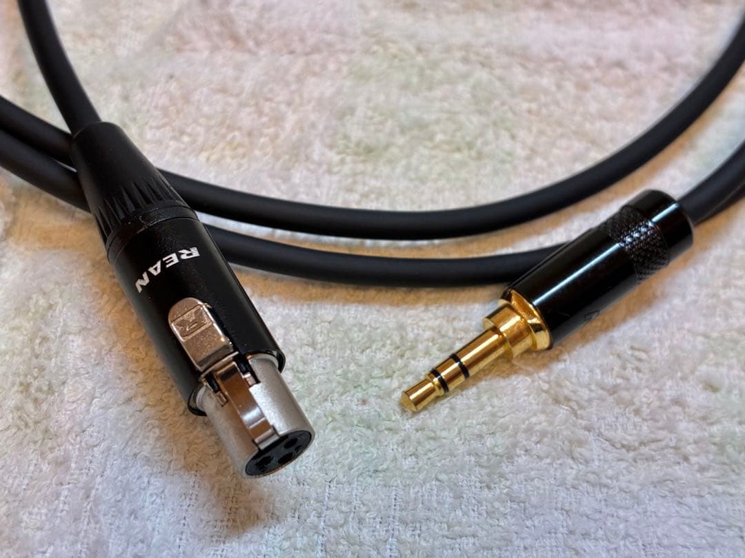 beyerdynamic DT900 PRO X 本体とVIABLUE製ケーブル