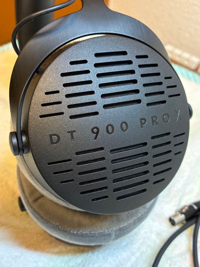 beyerdynamic DT900 PRO X 本体とVIABLUE製ケーブル