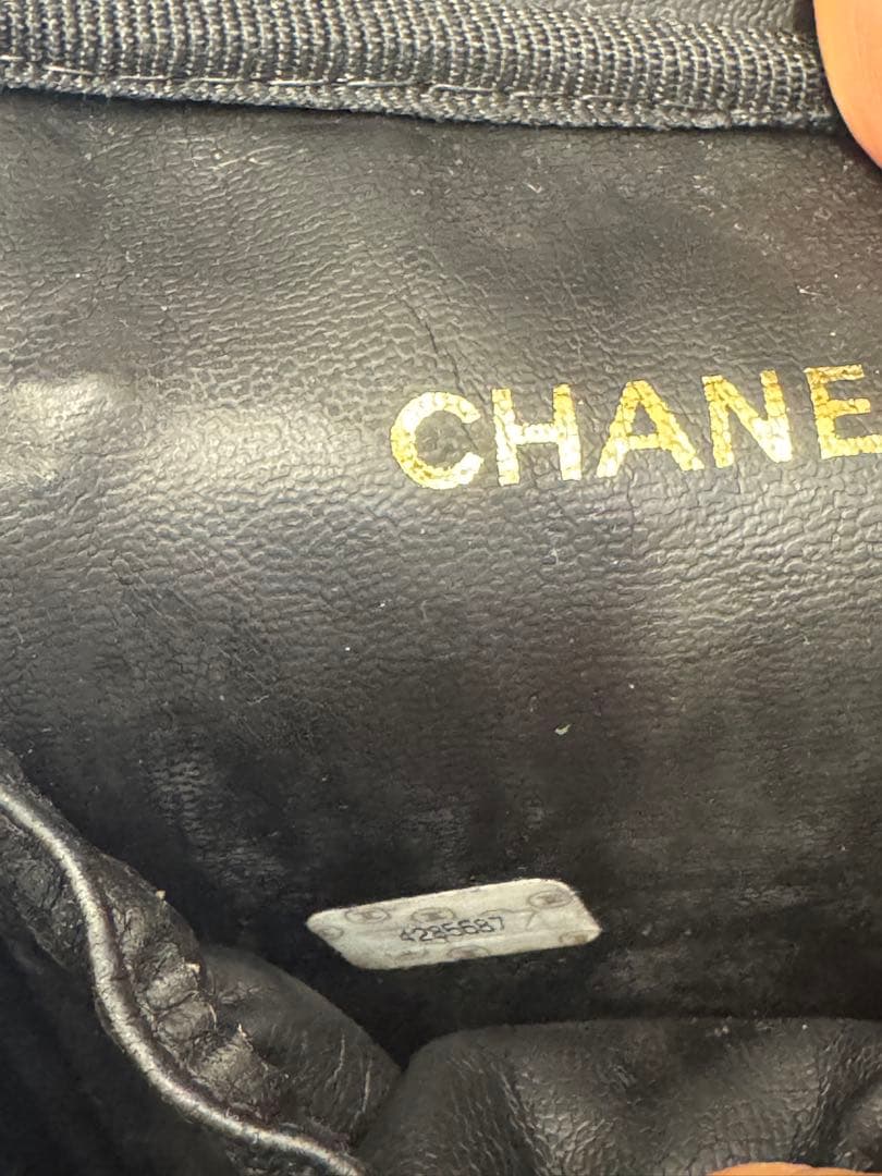 CHANEL バニティバッグ 化粧ポーチ ブラック ラムスキン 縦型