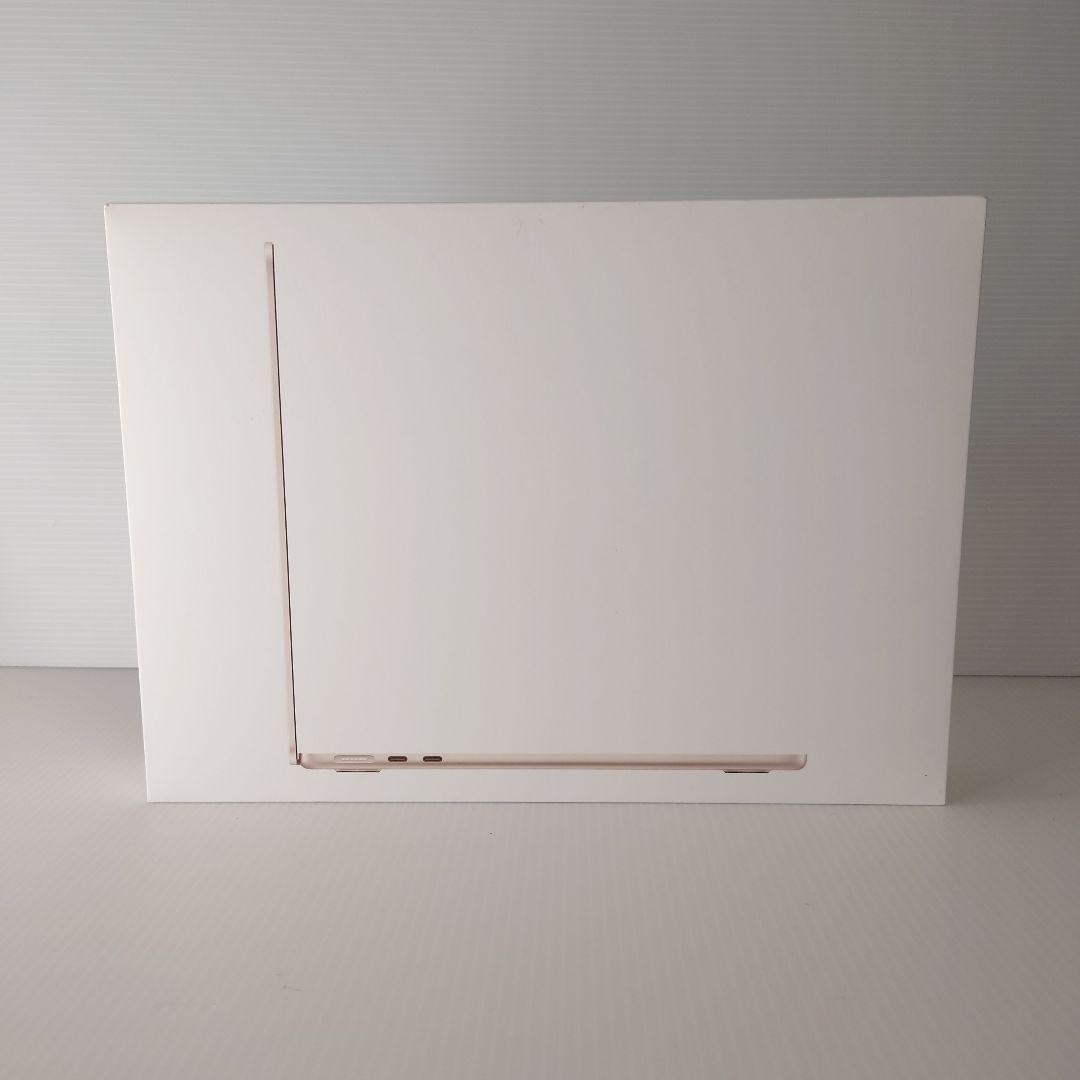 Apple MacBook Air M2チップ搭載 A2681