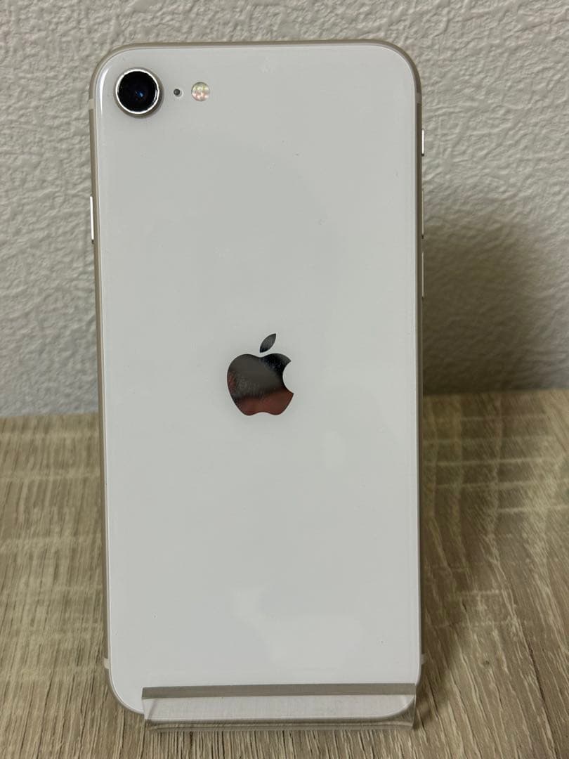 iPhone SE(第3世代) 64GB