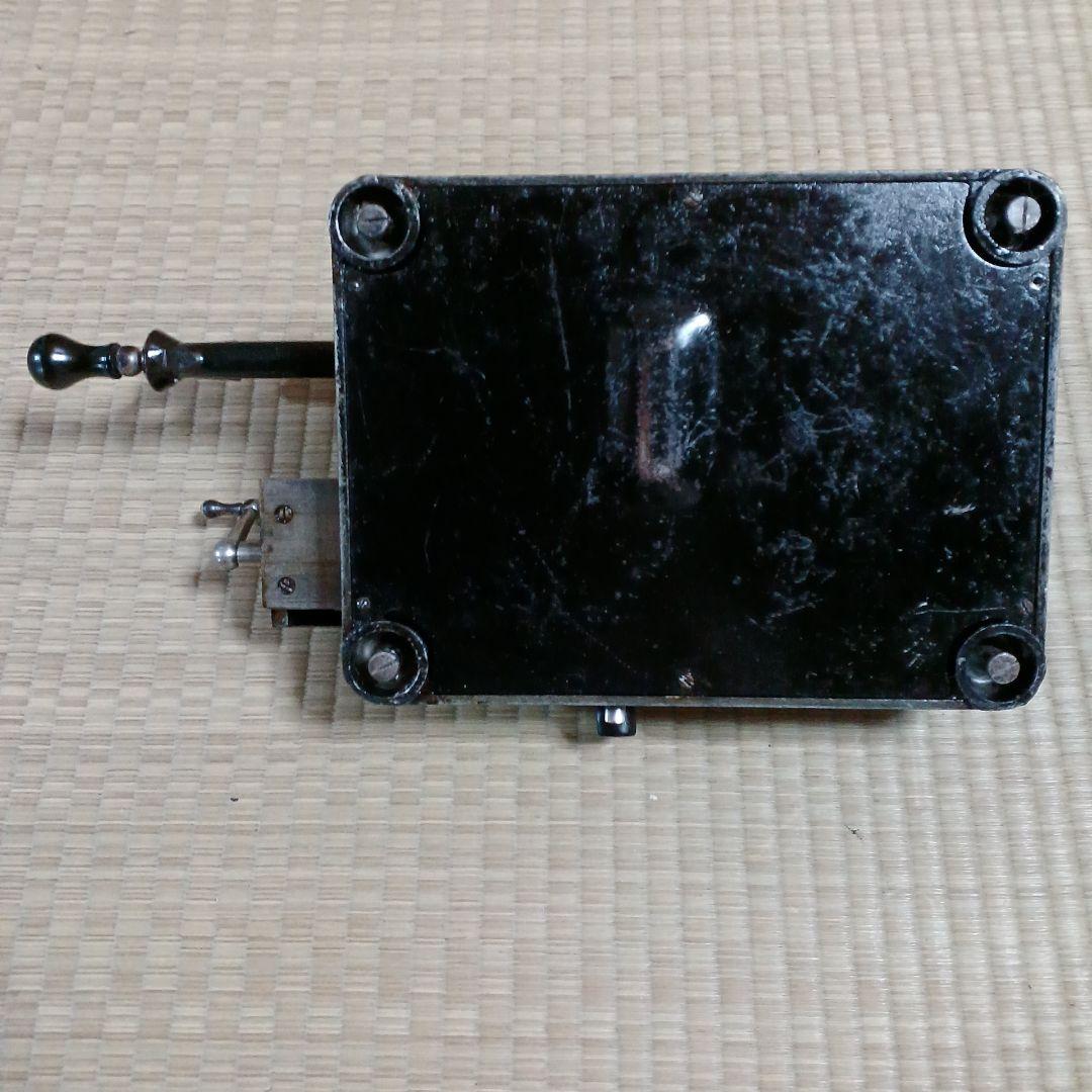 アンティーク　レトロ手回し計算機