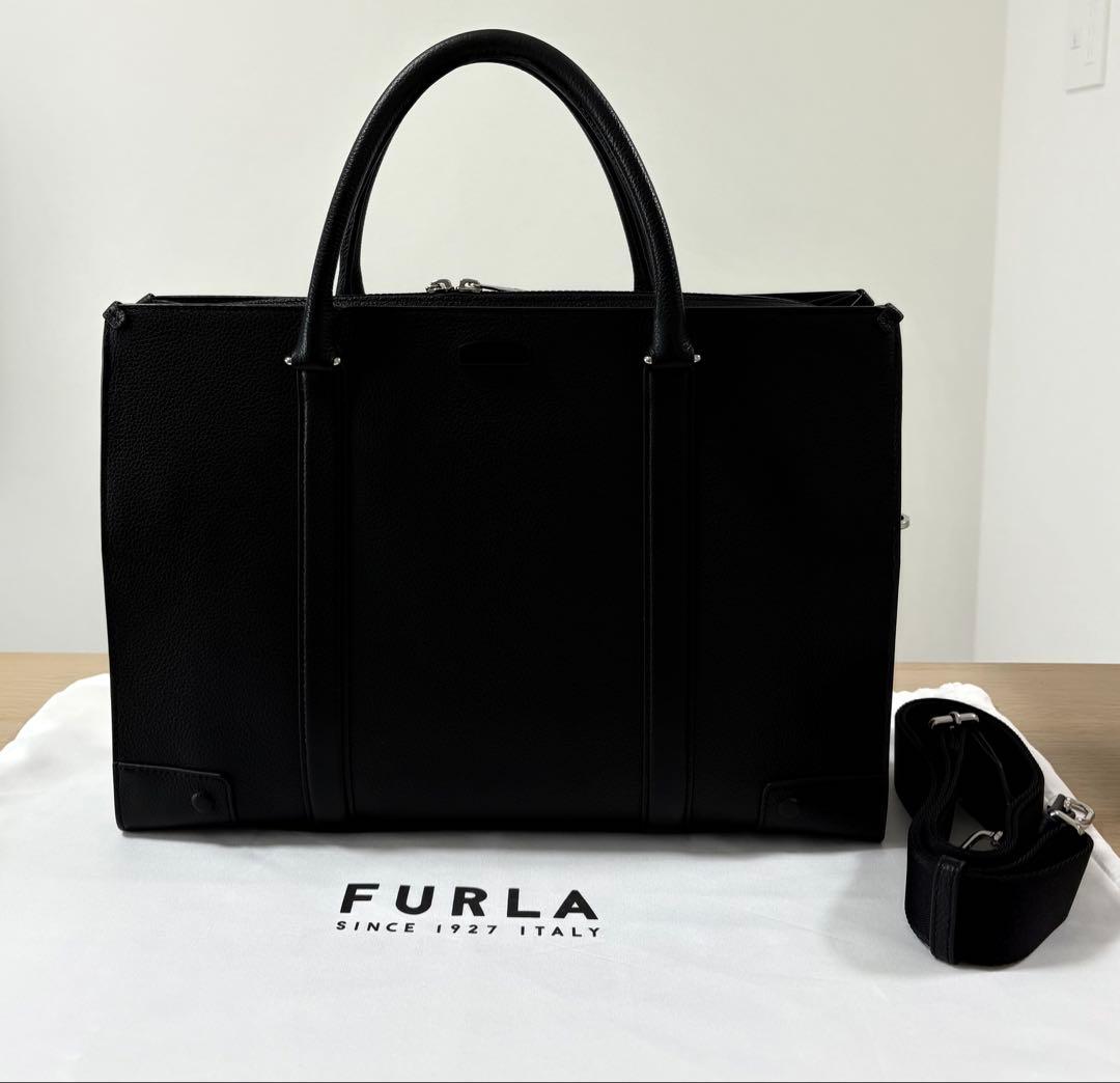 【美品】FURLA バッグ TRAVEL 2Wayビジネスバッグ
