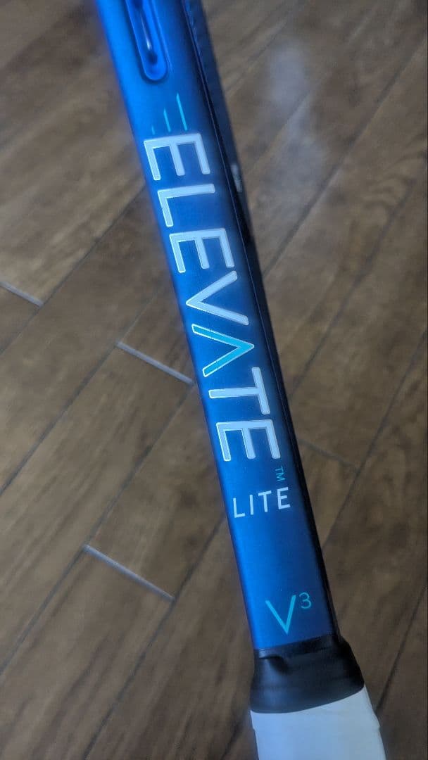 ELEVATE LITE V3 テニスラケット