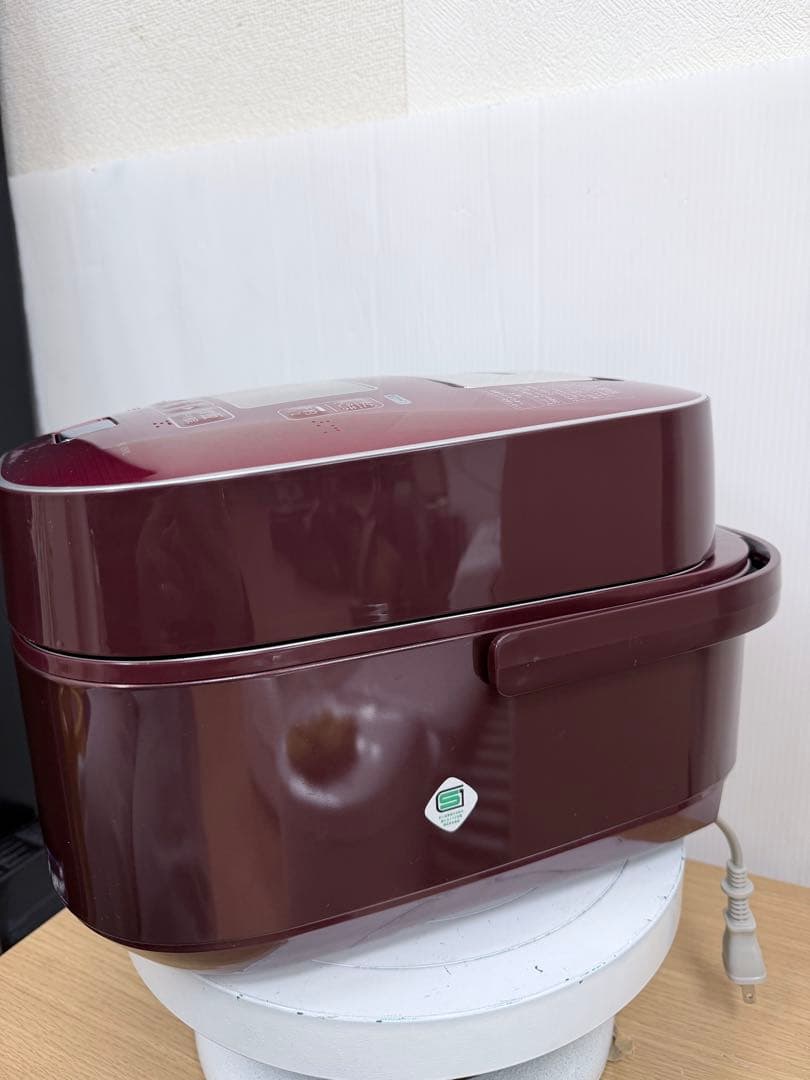 TOSHIBA 真空圧力IHジャー炊飯器 RC-10VXL 5.5合炊き