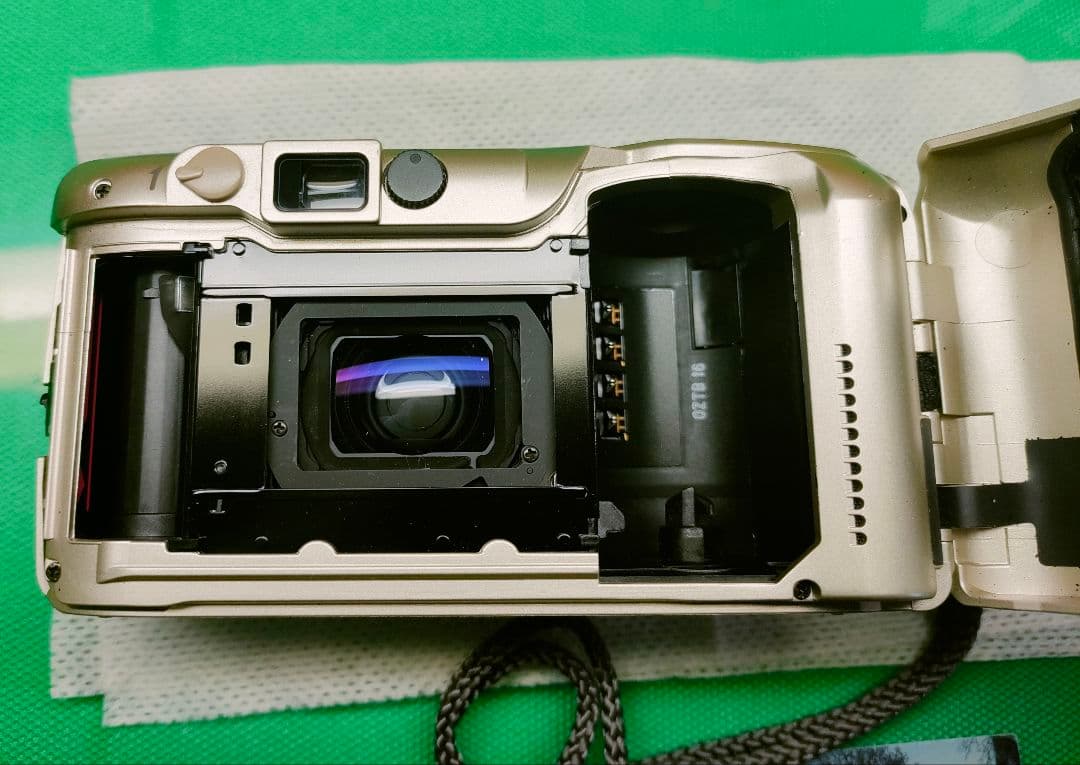 ☆美品☆OLYMPUS　µ-Ⅱ 115VF コンパクトフィルムカメラ　新品電池有