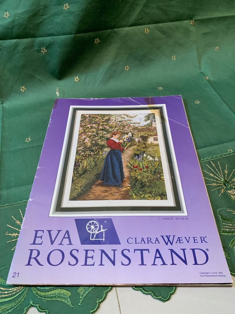 デンマーク製　北欧雑貨　ビンテージのベルプール3点とドイツ魔女オーナメントの4点
