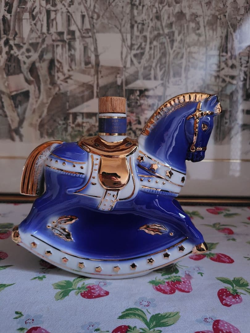 サントリー 　エクストラ 　ブランデー 　クリスマス 馬 木馬 未開栓