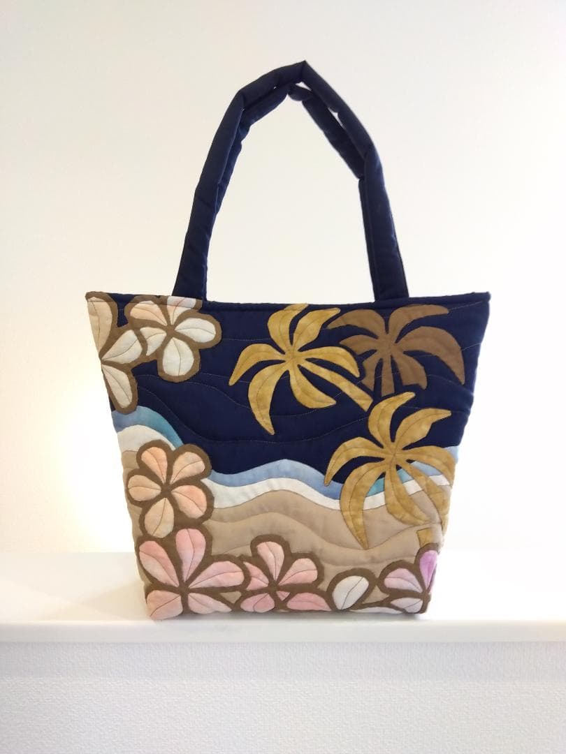 ハワイアンキルト　ハンドメイド　ヤシの木　プルメリアトートバッグ