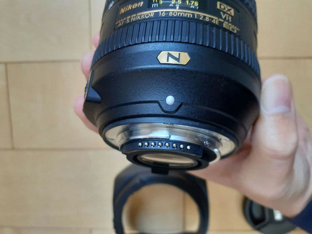 AF-S DX NIKKOR 16-80mm f/2.8-4E ニコン
