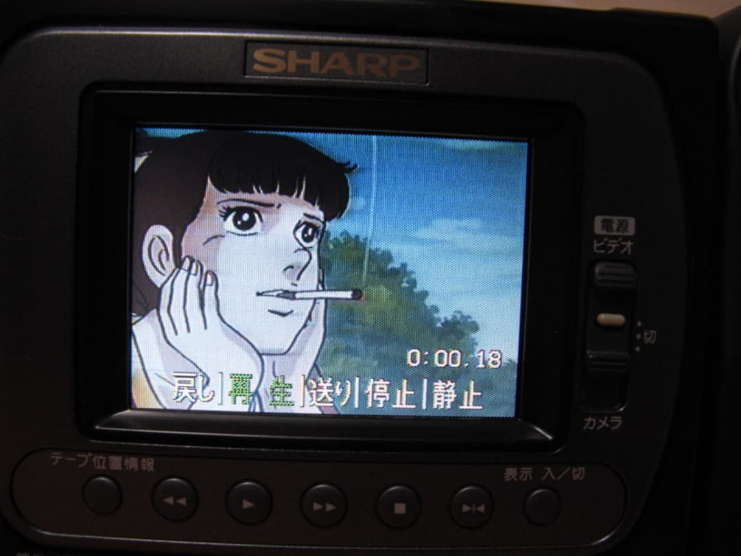 動作OK❗️☆シャープの液晶8ミリビデオカメラ・VL-EL310