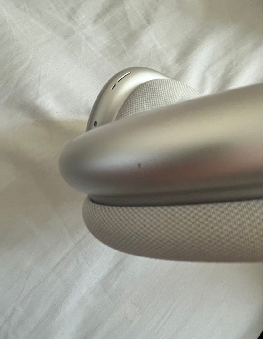 Apple AirPods Max ホワイト