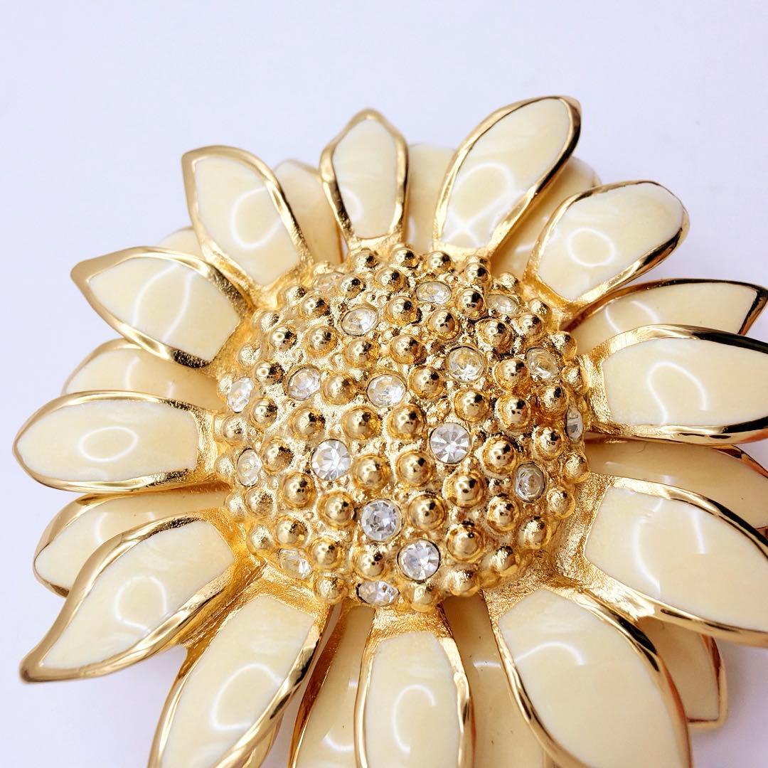 Dior フラワーデザイン ドイツ製 ブローチ ラインストーン 花