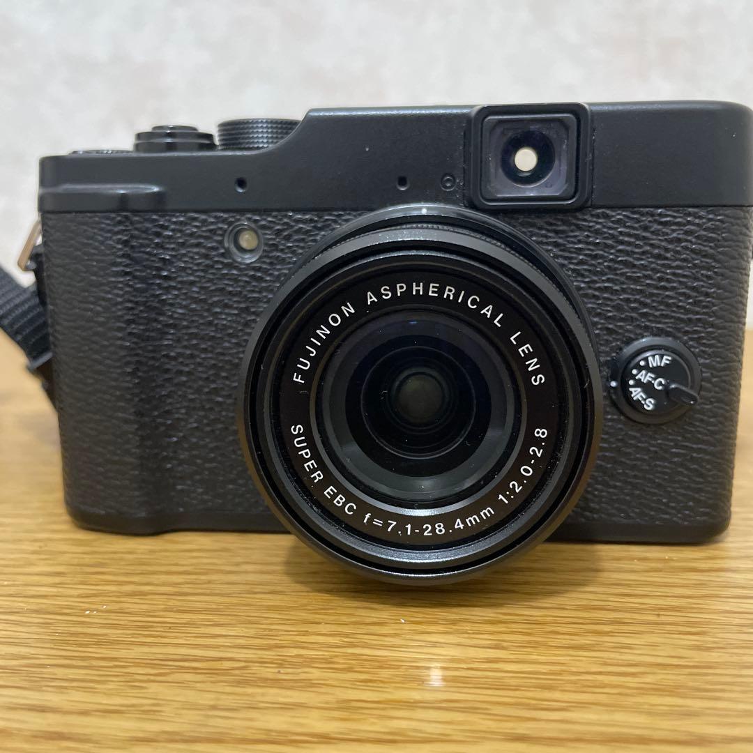 FUJIFILM X10 デジタルカメラ 本体