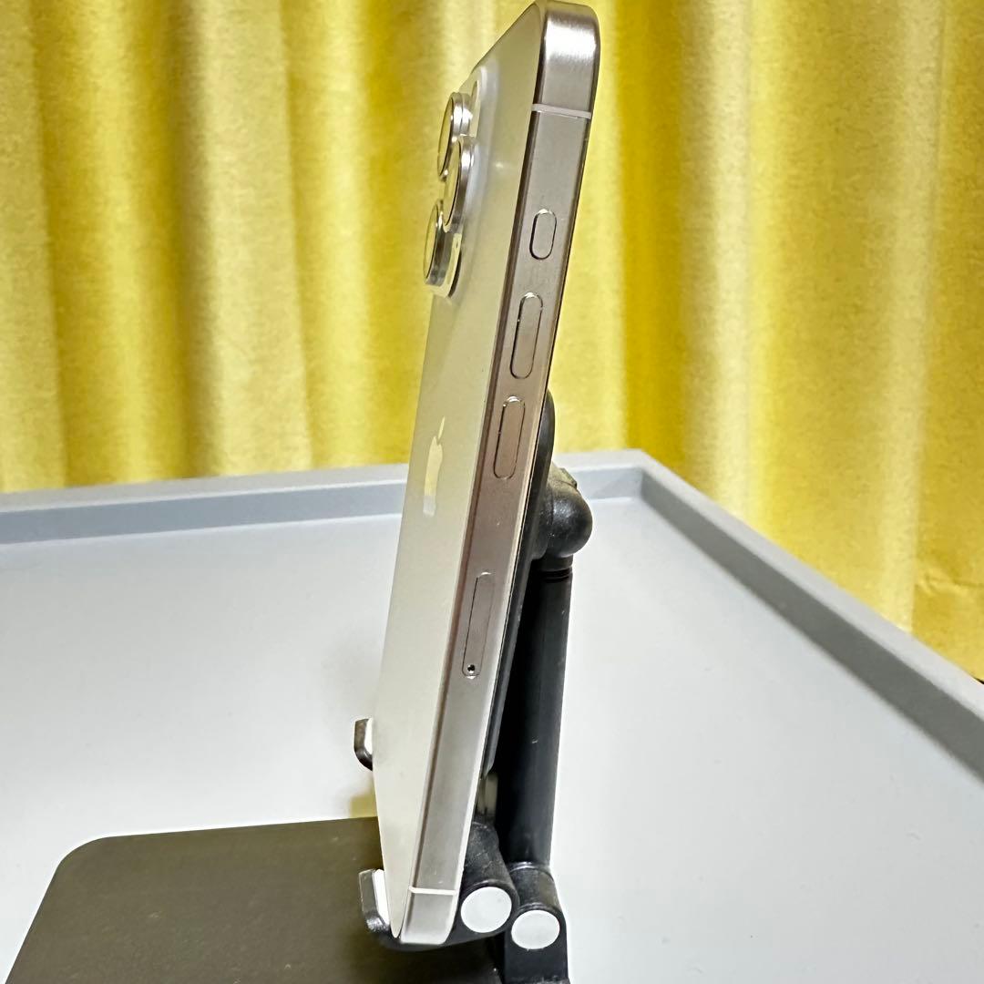 iPhone 15 Pro 256GB SIMフリー 新品バッテリー残量100%