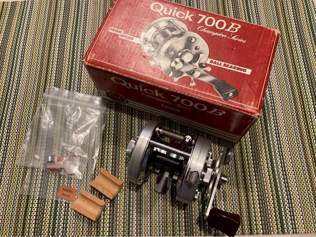 DAM クイックチャンピオン700B ベイトリール（西ドイツ製）