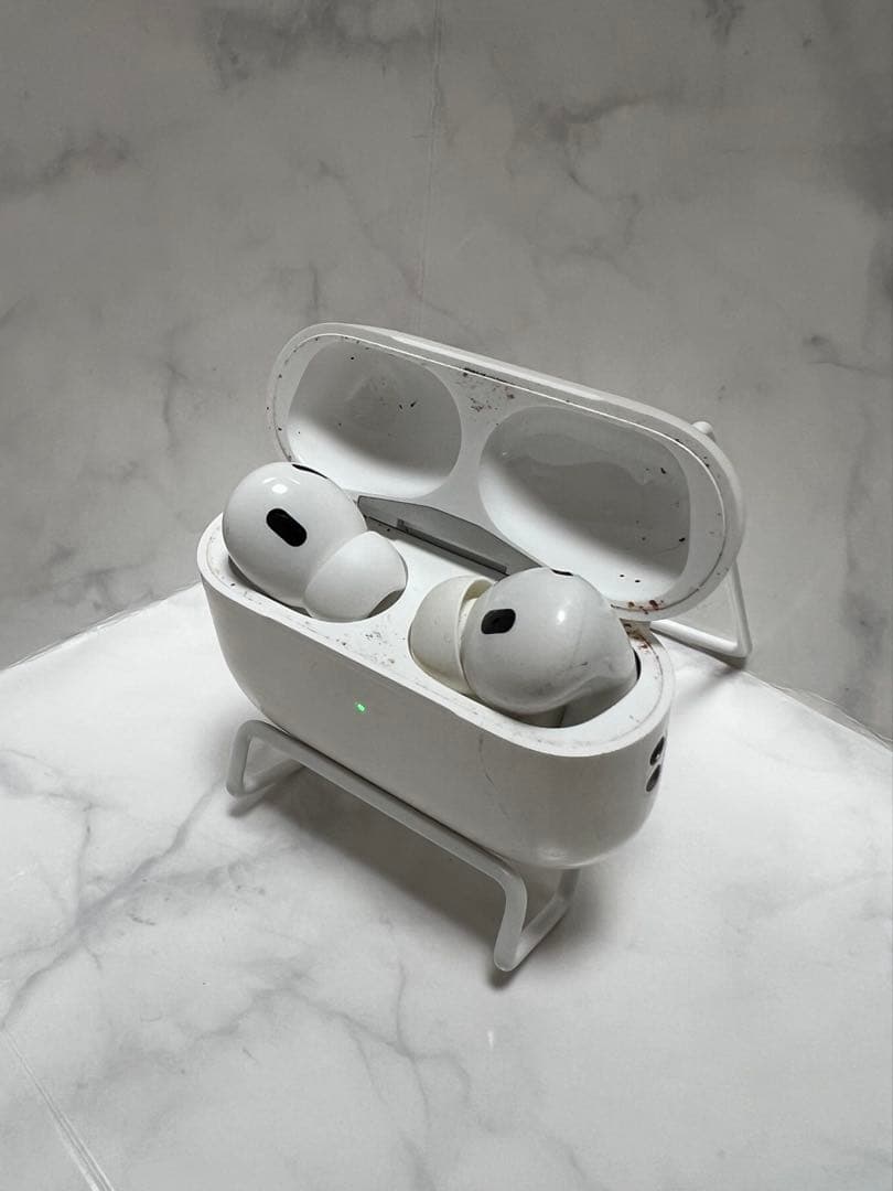 山*本様 〈k8-23〉AirPods Proイヤホン+ケース ※※動作未確認※