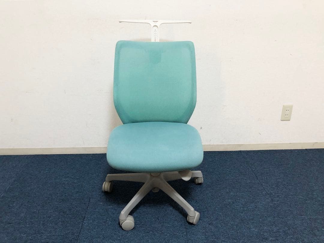 OKAMURA オフィスチェア CG12WR FZK6 肘無しハンガー付き完成品